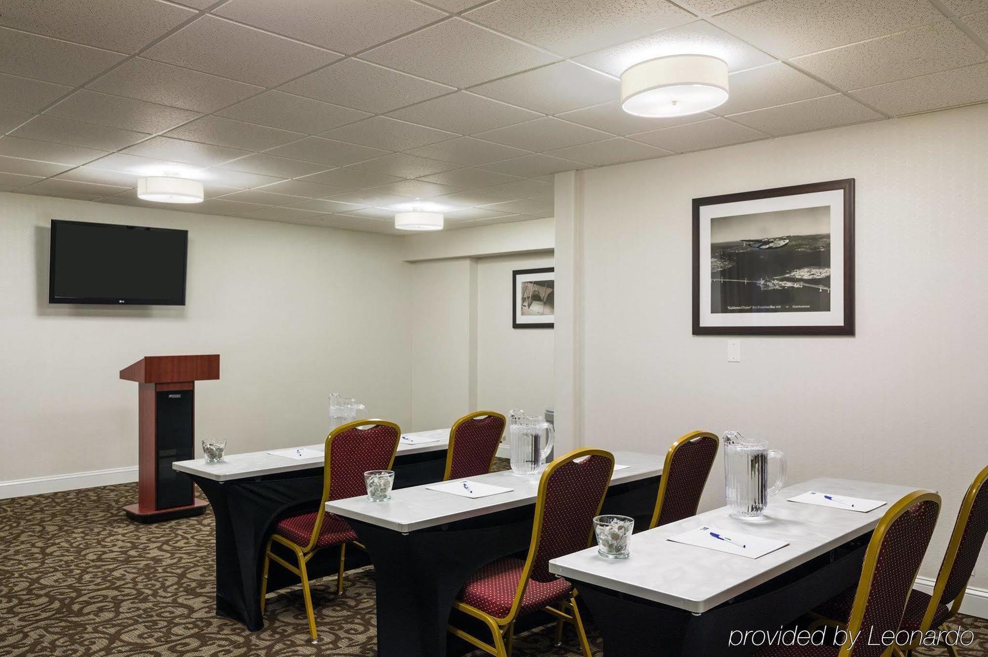 Holiday Inn Express Washington Dc East- Andrews Afb By Ihg Camp Springs Dış mekan fotoğraf